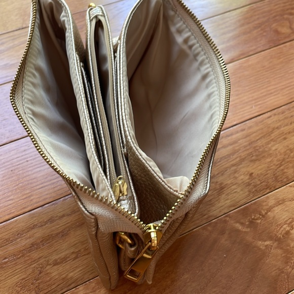 Gold Research & Design wristlet purse / wallet - Picture 6 of 14